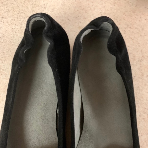 Stuart Weitzman Loafers Flats Suede Black Size 7M - Picture 5 of 7
